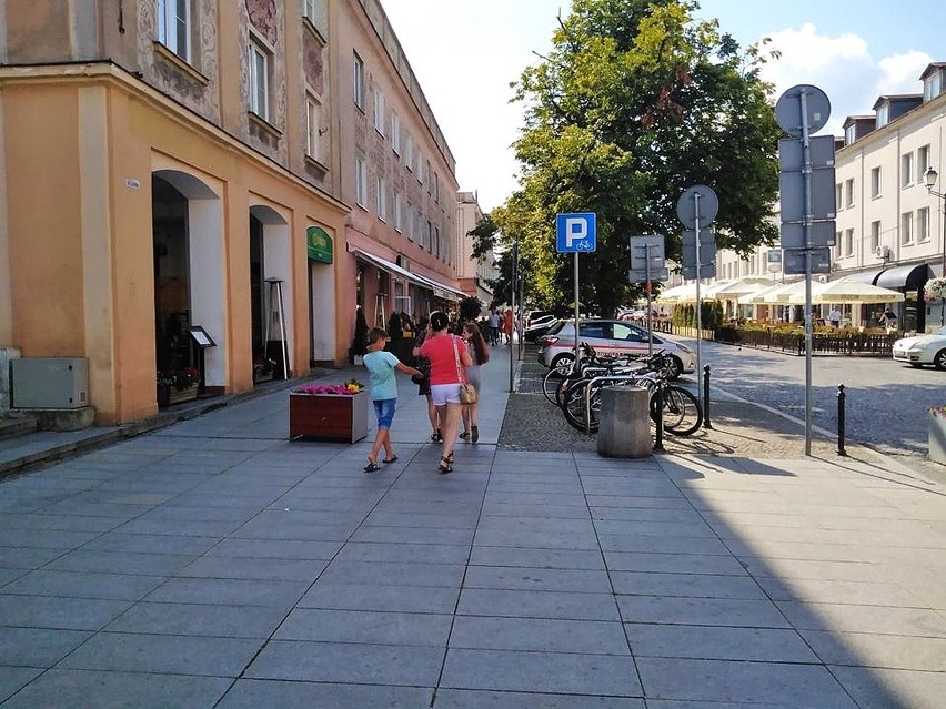 Rynek Kościuszki opustoszał podczas wakacji - 18.07.2020
