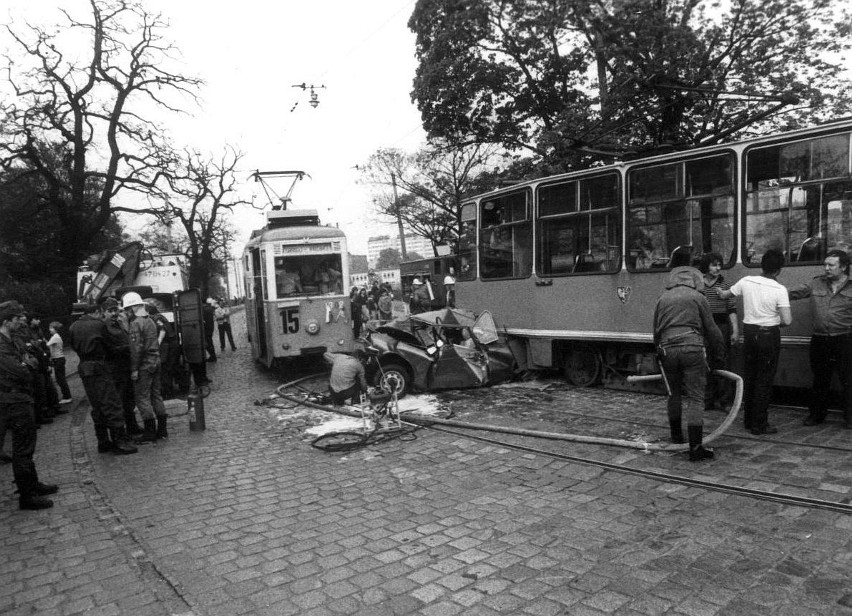 Wrocław: Groźne wypadki sprzed lat. Zobaczcie zdjęcia (Z ARCHIWUM)