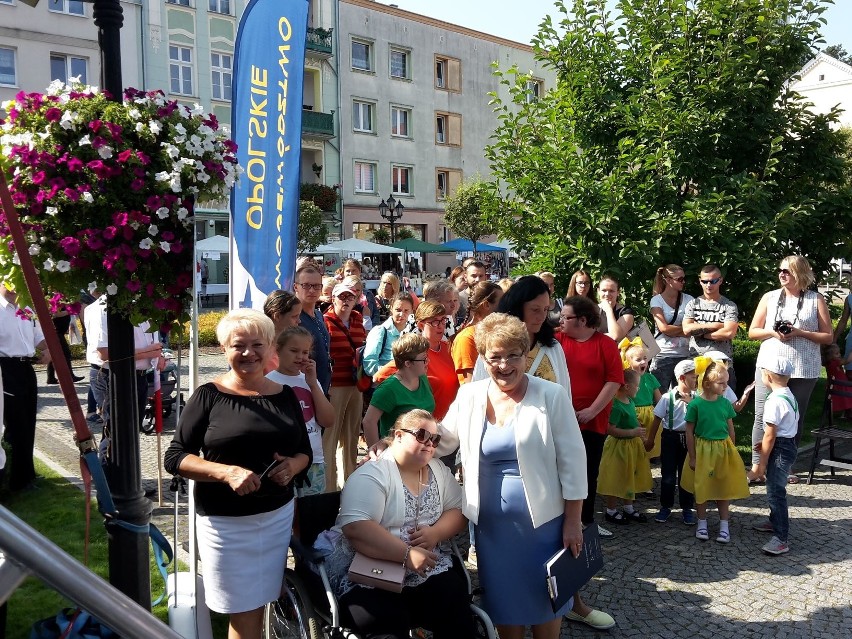 Festiwal Niezwykłości na kluczborskim rynku zorganizowało...