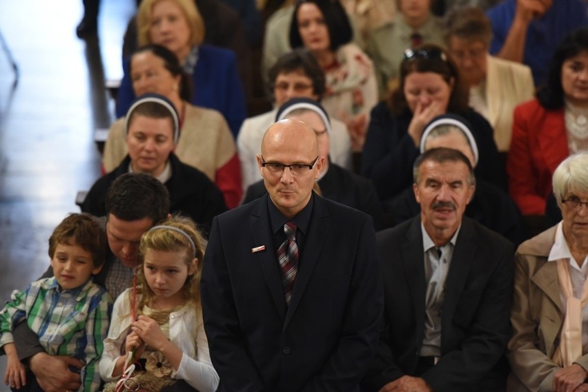 Nowy Sącz. Tłumy sądeczan na powtórnym pochówku gen. Bronisława Pierackiego