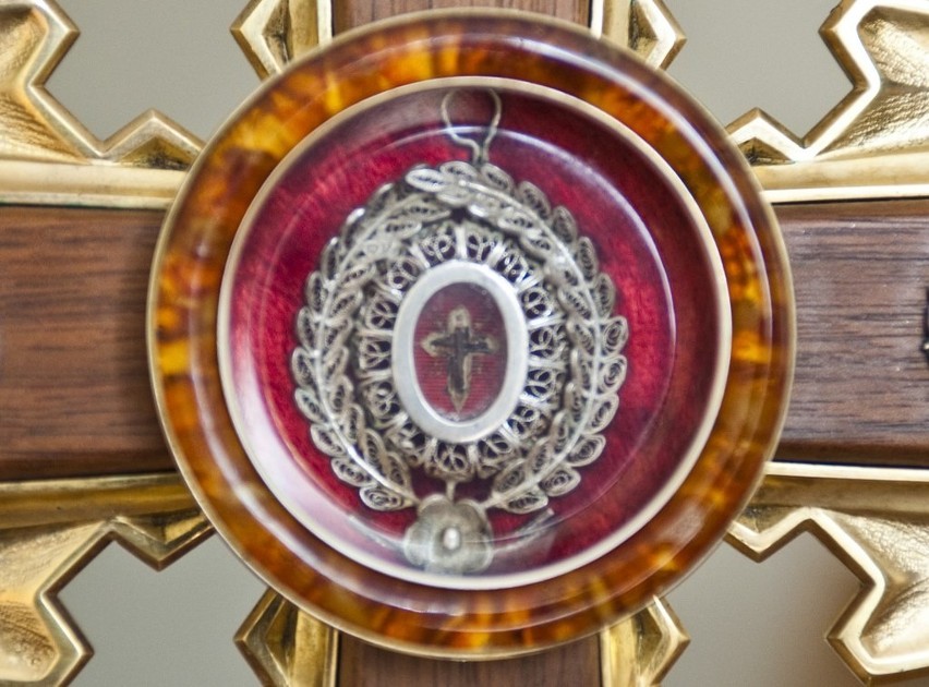 Drzazgi ze świętego krzyża są w koszalińskiej parafii [zdjęcia]