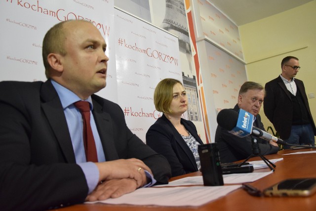 Krzysztof Kochanowski, Marta Bejnar - Bejnarowicz i Jerzy Synowiec.