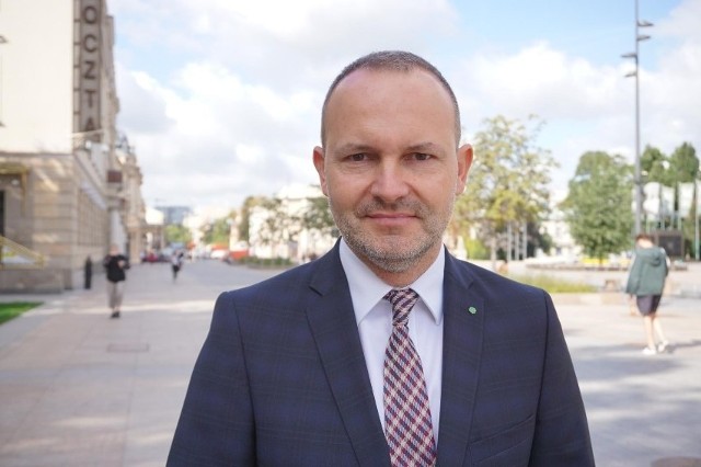 Krzysztof Hetman (PSL) twierdzi, że wypłata środków unijnych dla woj. lubelskiego jest zagrożona