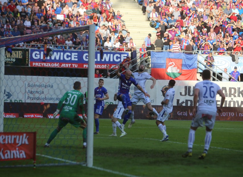 Piast Gliwice wygrał z Lechem Poznań 1:0 w ostatniej kolejce...