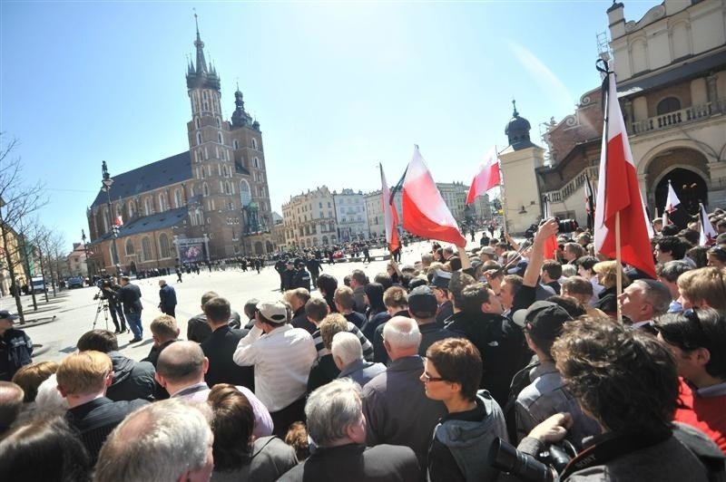 Kraków: Polska zegna Pare Prezydencką.