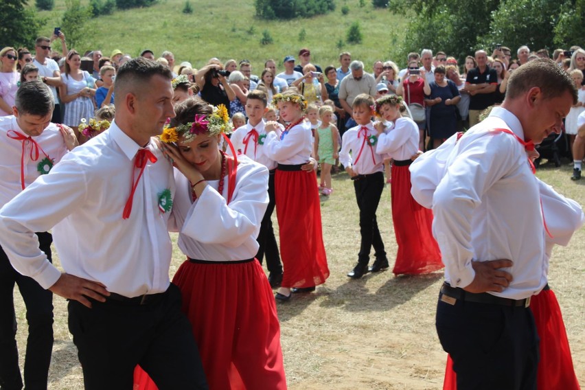 Dobrzyńskie wesele w gminie Rogowo przyciągnęło tłumy [zobacz zdjęcia]