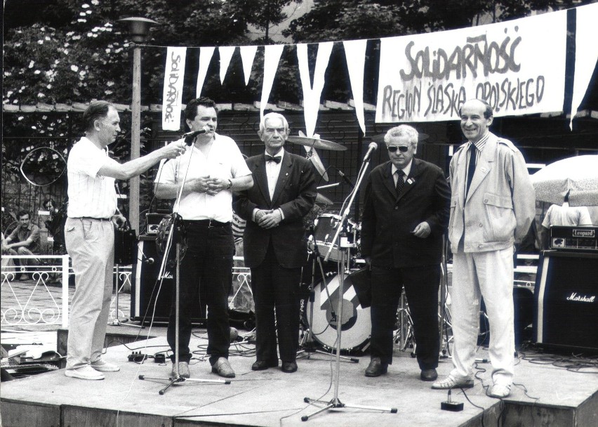 Z ramienia Opolskiego Komitet Obywatelski "Solidarność"...