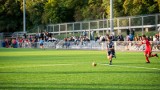 Wojna futbolowa Bałtyk kontra Gwardia w Koszalinie. Wyzwiska i prowokacje na trybunach meczu juniorów starszych