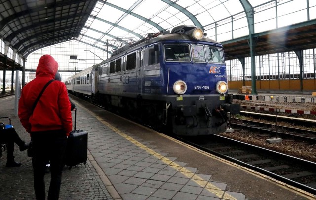 Zdaniem międzynarodowego stowarzyszenia prywatnych operatorów kolejowych AllRail podwyżka cen biletów jest efektem braku konkurencji na polskim rynku kolejowym.