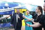 Specjalny pociąg z Katowic wyruszył na obchody Dnia Europy do Cieszyna. Miasto obchodzi 20. rocznicę przystąpienia Polski do UE