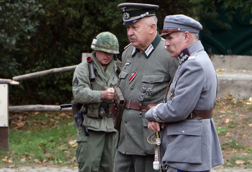 VII Zlot Pojazdów Militarnych i Grup Rekonstrukcyjnych,...