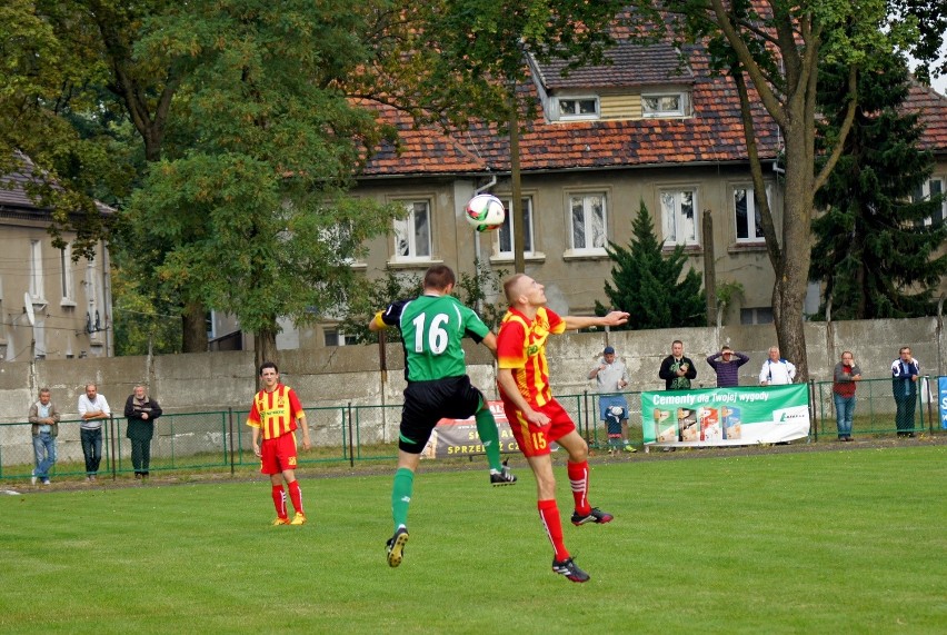 Zagłębie Piechcin - Znicz Rojewo  2 : 2