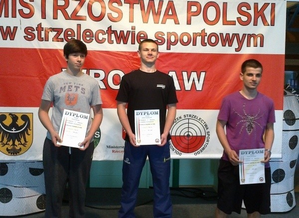 Adam Zygmuncik z Alu-Pro Opole (w środku) w eliminacjach dwa razy stanął na podium.