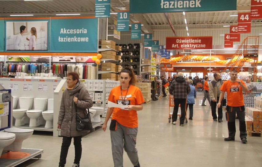Ruszył drugi market OBI w Kielcach. Na klientów czekają rabaty [ZDJĘCIA]