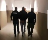 Oszukiwali na policjanta, wyłudzili 330 tys. zł i wpadli w Kołobrzegu