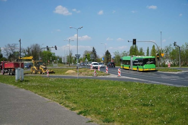 Komunikację autobusową w rejonie węzła Lechicka i Naramowicka czekają duże zmiany.