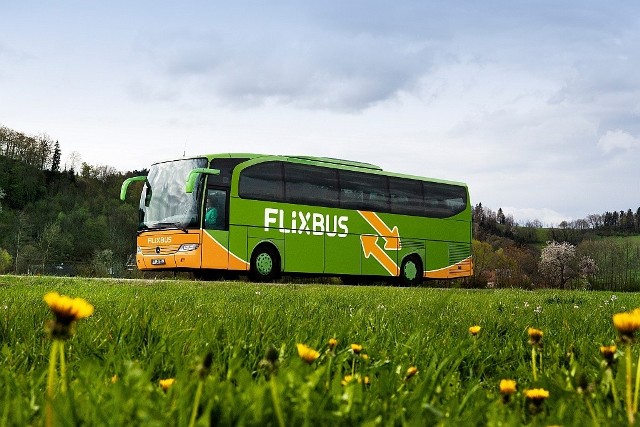 Autobus sieci FlixBus z przystankiem w Łagowie