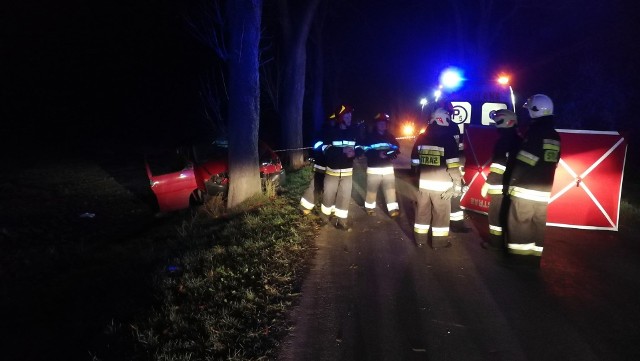 W sobotę w Brzeziu w powiecie włocławskim, w gminie Brześć Kujawski na Drodze Wojewódzkiej nr 268 doszło do tragicznego wypadku.Więcej informacji na kolejnych stronach >>>