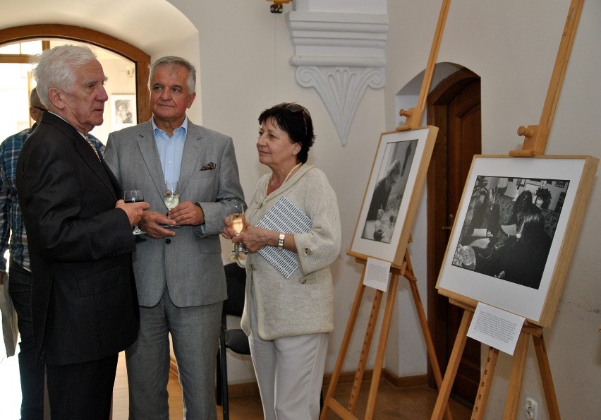 Wystawa "Vaclav Havel na wyciągnięcie ręki" w klasztorze oo. Dominikanów (ZDJĘCIA)