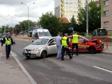 Wierzbowa: Wypadek przy wjeździe do klubu Krąg. Zderzyły się trzy samochody osobowe [ZDJĘCIA]