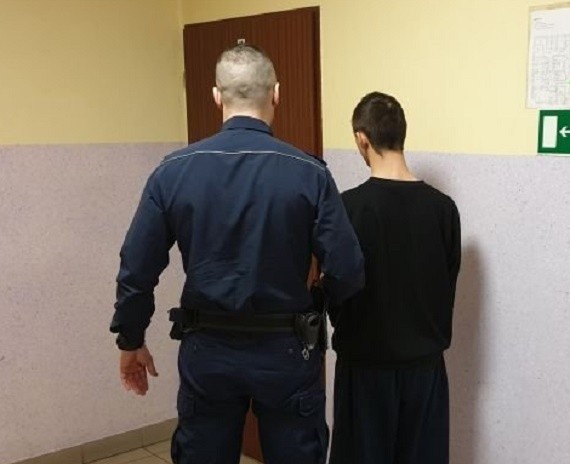 Podejrzany o usiłowanie włamania w Lisowie zatrzymany.
