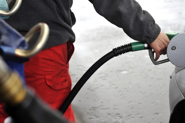 Ceny paliw na rynkach są obecnie najdroższe od trzech lat. Czy niedługo za litr benzyny zapłacimy nawet 5 złotych? >> Najświeższe informacje z regionu, zdjęcia, wideo tylko na www.pomorska.pl 