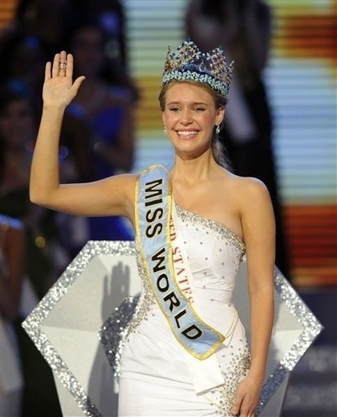 Alexandra Mills - Miss Świata 2010