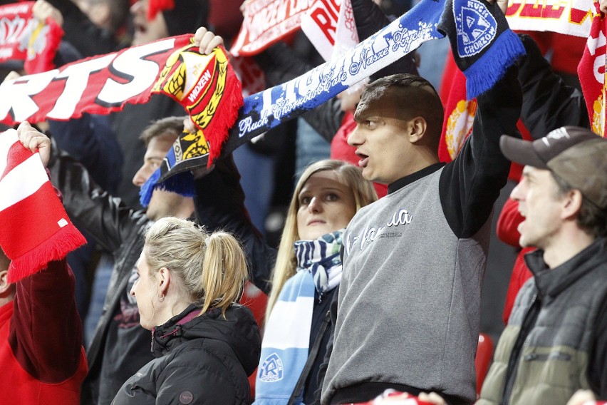 Kibice na meczu Widzew Łódź - Elana Toruń który zakończył się remisem 1:1.