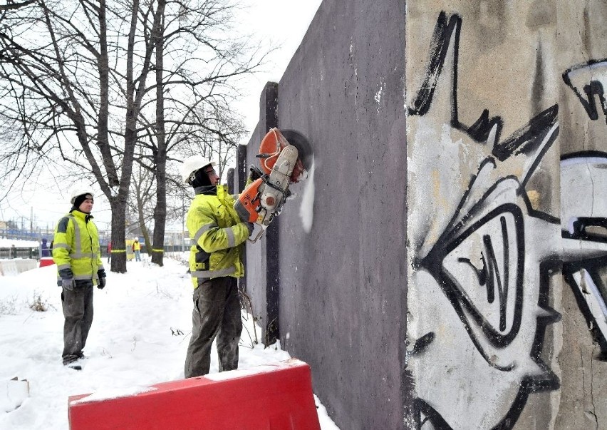 Gdańsk: Mieszkańcy domagają się rozmów w sprawie kształtu Młodego Miasta [ZDJĘCIA]