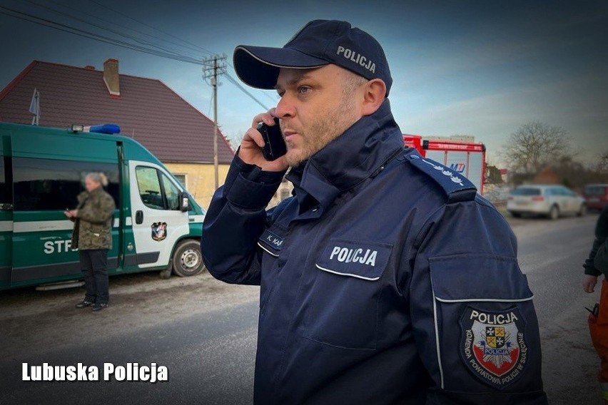 Lubuszanina poszukiwali m.in. strażacy i policjanci.
