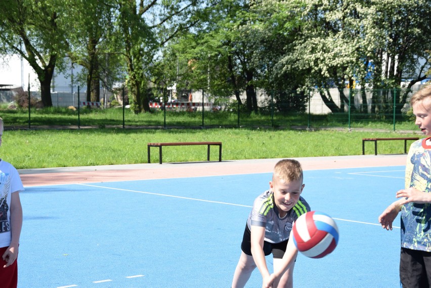 Dzieci z SP nr 19 lubią sport, zwłaszcza piłkę nożną i...