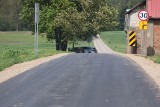 Nowa droga w aglomeracji białostockiej. Asfalt połączył Saniki i Leśniki w gminie Tykocin. Inwestycja kosztowała niemal 2,5 mln zł