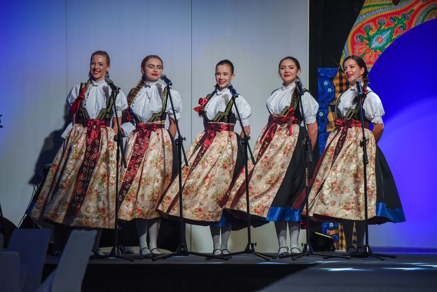 Zakopane. "Polski Folki 2018", czyli folkowy pokaz mody [ZDJĘCIA] 