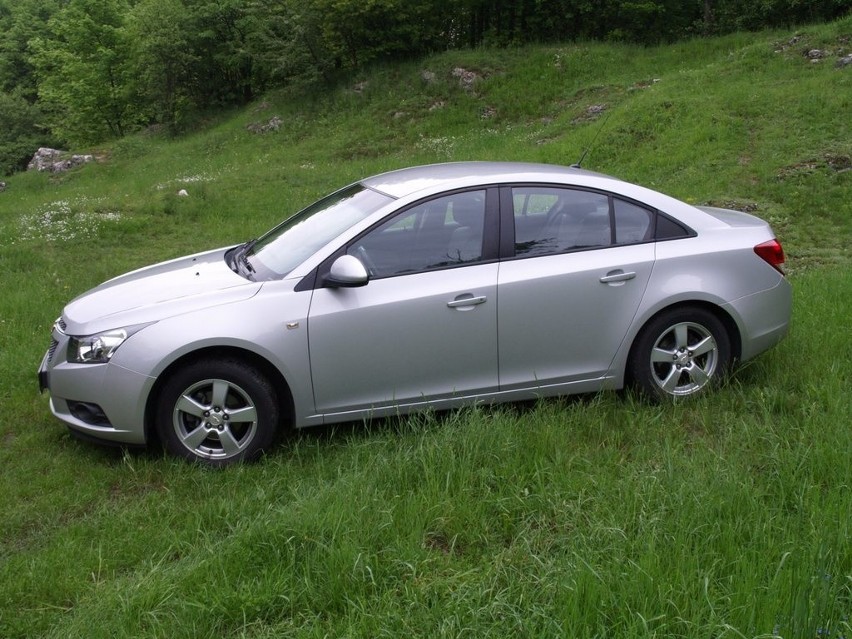 Chevrolet Cruze (2009-2014) Siostrzany model Astry IV...