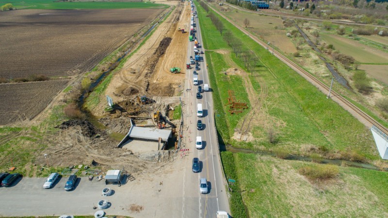 Postępują prace na 7-kilometrowym odcinku drogi krajowej nr...