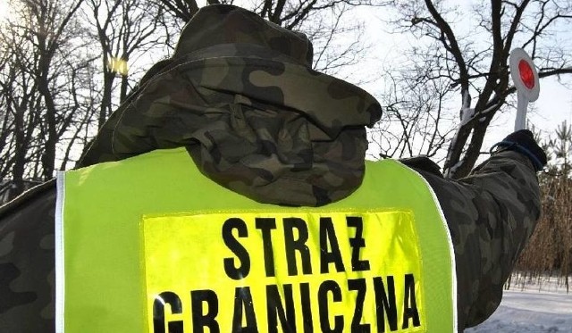 Średnie miesięczne uposażenie funkcjonariuszy straży granicznej w 2016 r. wzrośnie o 203 zł