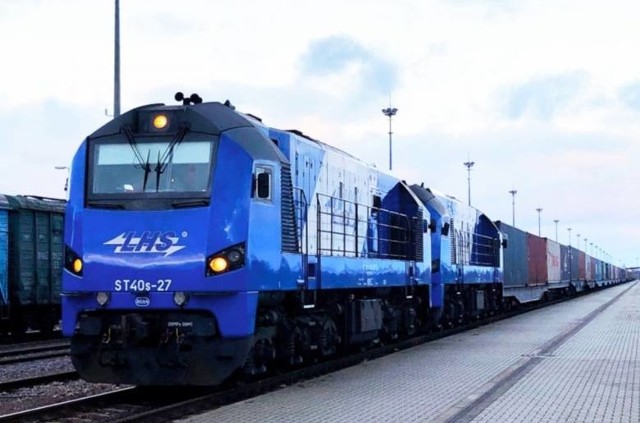 Pierwszy pociąg z Chin wjechał do Polski szerokim torem LHS bez przeładunku na granicy