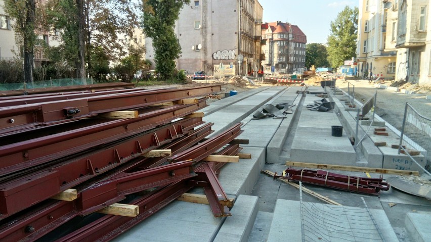 Remont i budowa torowiska na ulicy Hubskiej trwa już 10...