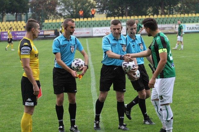 Siarka Tarnobrzeg i Stal Stalowa Wola w oficjalnych meczach zmierzą się w tym sezonie trzy razy. Dwa razy w lidze, raz w rozgrywkach pucharowych
