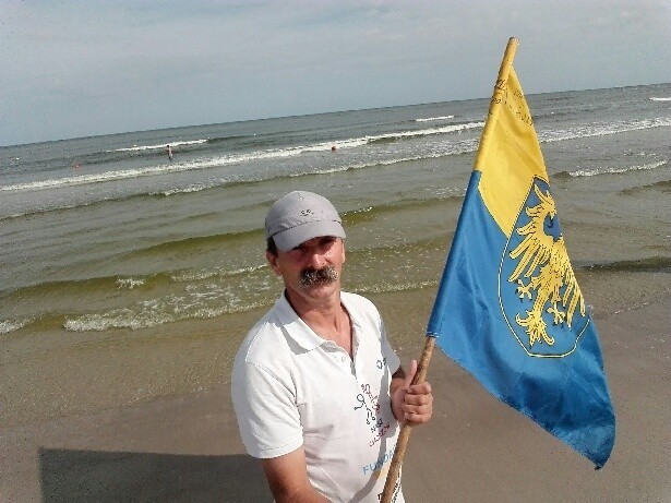 Grzegorz Miszcza zabrał ze sobą śląską flagę