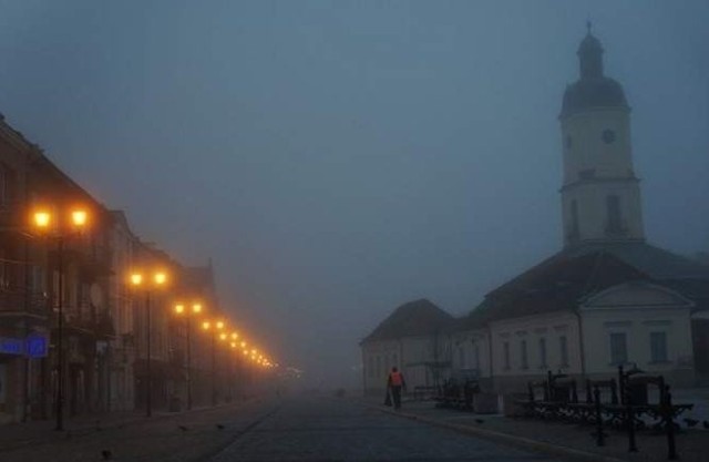 Prognoza pogody na 3 i 4 lutego w województwie podlaskim. Bedą mgły i słabe opady śniegu