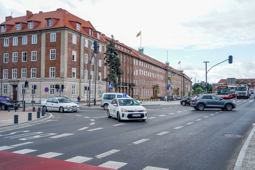 Uwaga kierowcy, zmiana ruchu przy wiadukcie Biskupia Górka i...