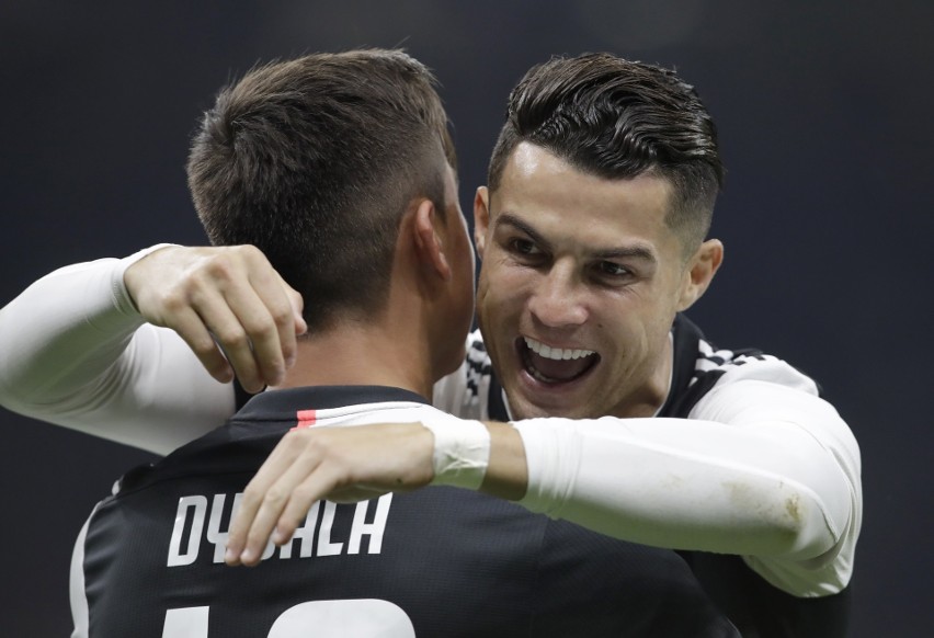 Drużyna tygodnia FIFA. Cristiano Ronaldo i Eden Hazard wśród wyróżnionych [GALERIA]