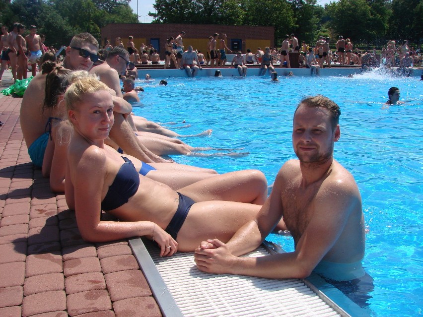 Kąpielisko Bugla w Katowicach przyciągnęło tłumy. Byliście? Zobaczcie [WIDEO, ZDJĘCIA]