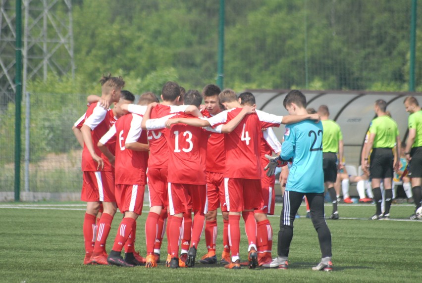 Tak AP 21 Kraków zakończyła sezon w Centralnej Lidze Juniorów U-15 [ZDJĘCIA]
