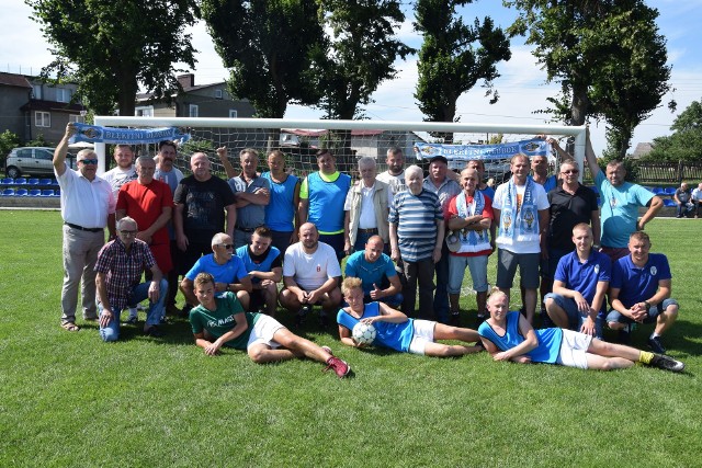 Kadry z jubileuszu 70-lecia działalności Klubu Sportowego Błękitni Ołobok, który odbył sie w sobotę, 21 lipca, na stadionie w Ołoboku