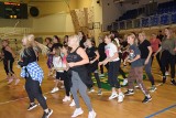 Maraton zumba fitness w Ostrowi Mazowieckiej. Ostrowianki zatańczyły dla Lenki Kacprzyk