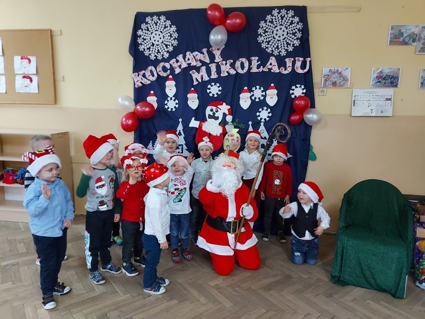Mikołajki w Mydłowie w gminie Iwaniska. Dzieci bardzo czekały na Świętego Mikołaja (ZDJĘCIA)