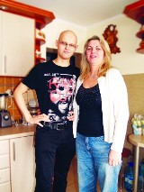 Ostrołęka. 21-letni Marcin ma nowotwór kości, tzw. mięsak Ewinga