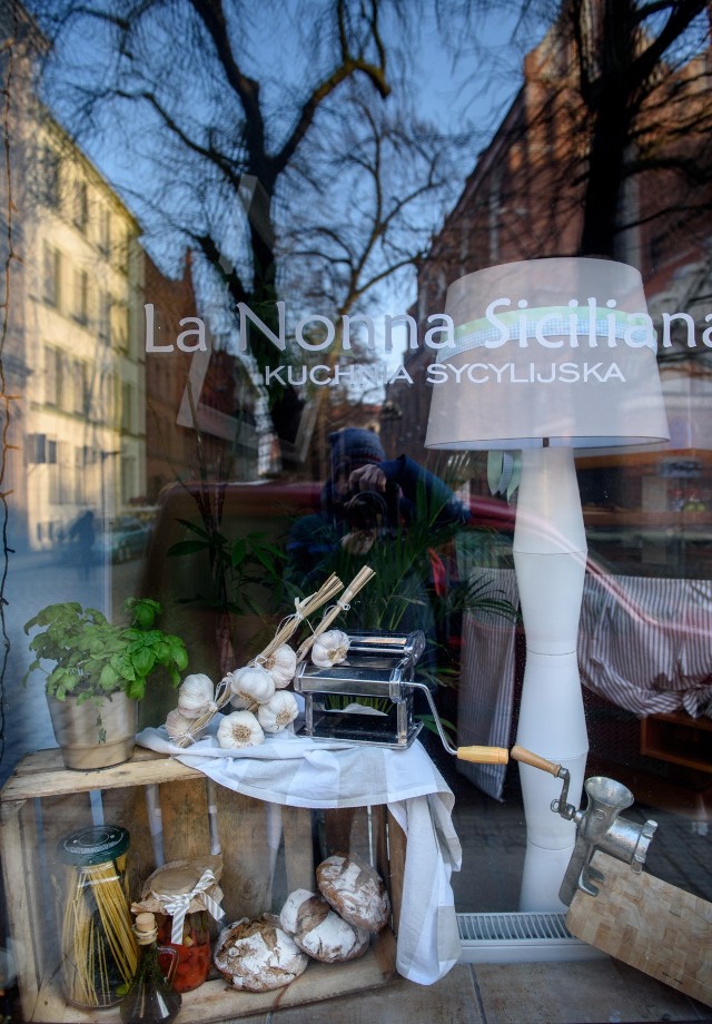 Italian House po Kuchennych rewolucjach zmienił nazwę na La Nonna Siciliana.